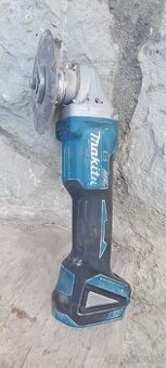 Makita