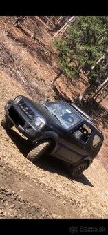 Rozpredám suzuki jimny 1.3 59kw