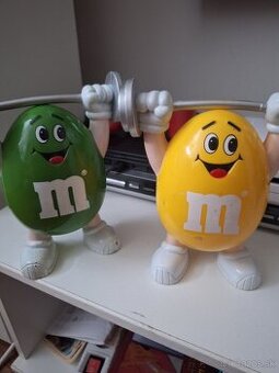 M&M - 1