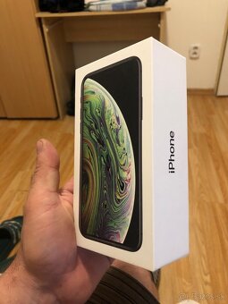 iPhone XS na nahradne dely