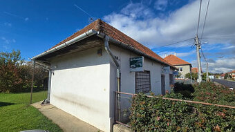 Predajňa /rodinný dom v Kozárovciach- Hlavná ul. poz. 889 m2