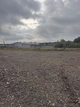 Priemyselný pozemok Vranov n/T 2238m2 skvelá investícia