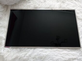 predám 17,3" LED display z notebooku , 40pin HD+ , LP173WD1