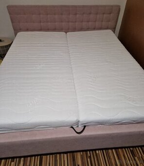 Čalúnená elegantná posteľ 180x200