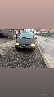 Predám Volkswagen Sharan 1.9tdi 85kw 4x4