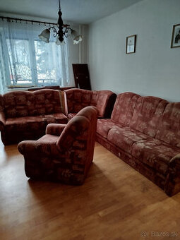 DARUJEM SEDACIU SUPRAVU