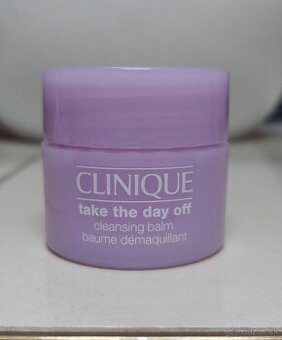 predam novu kozmetiku Clinique