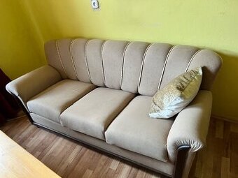 pohovka a kresla v štýle art deco