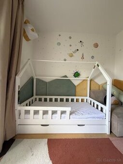 Detská posteľ domček 160 × 80 cm s úložným priestorom