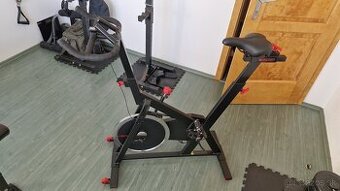 Stacionarný bicykel