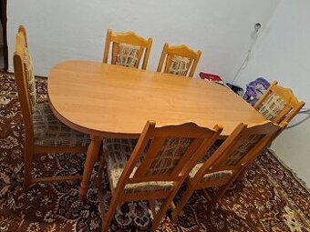 Rozkladaci stol a stolicky