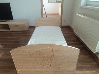 predam postel pre deti