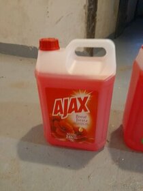 Predamm 5 litrov Ajax,cena 5 euro.