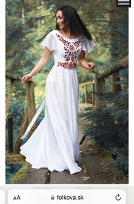 Svadobné šaty s červenou výšivkou z dielne Folková - 1