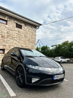 Honda Civic 1.8 V-tec, 103KW