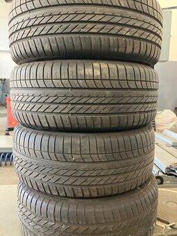 Predám 255/50 R19  107W. Letná