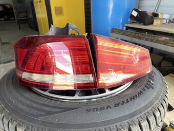 passat b8 svetlo zadné ľavé