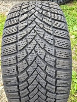 Predam 4 zimne pneu Bridgestone 225/45R17