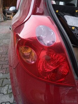 Kia ceed ľavé zadné svetlo