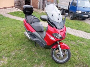 Predam skuter paggio x9