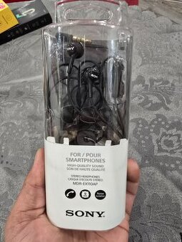 sluchatka sony 15e
