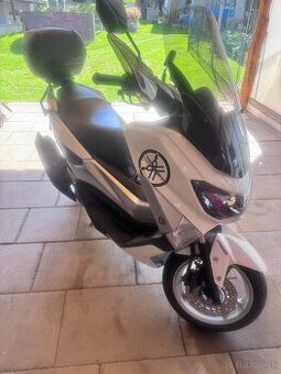 Yamaha Nmax 125