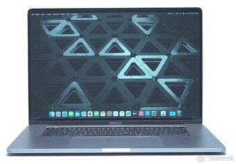 ZÁRUKA/Macbook Pro 16" TB/I7 2.6GHZ/16GB RAM/512GB SSD/CZ