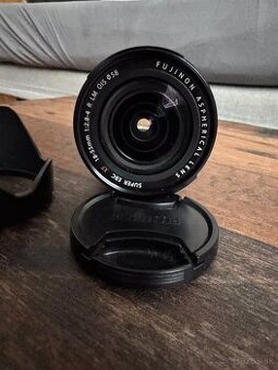 Fujinon XF 18-55 F2.8-4 R LM OIS