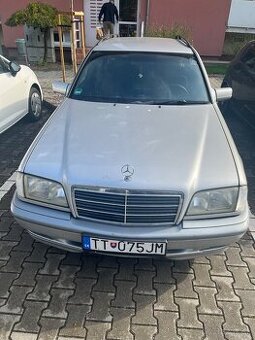 Mercedes-Benz W202