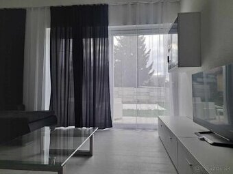 Predáme 3 izb byt s terasou, parkovaním a pozemkom 87m2