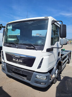 MAN TGL 12.190 4x2 BB hákový naťahovák kontajnerů TECHNOCAR