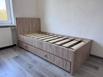 Predám kvalitné pevné jednolôžkové postele- NOVE