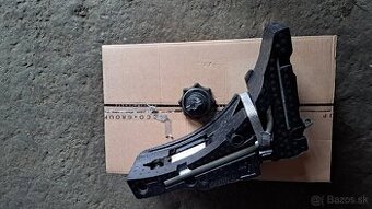 Naradie k rezerve Golf VII - 1