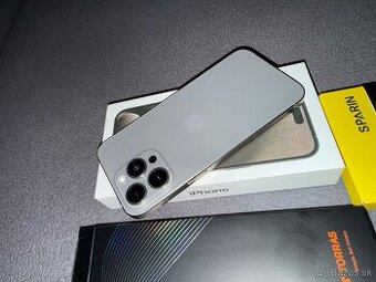 iPhone 15 Pro Max 256 GB