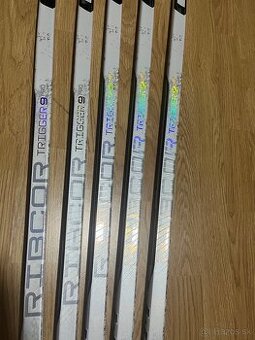 Hokejka CCM Ribcor Trigger9 Pro North Edicia