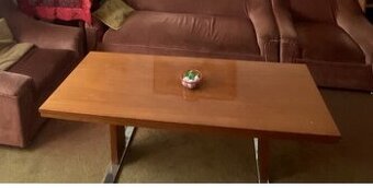 Konferenčný stolík