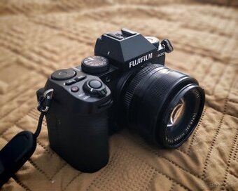 Fuji x-s20 + Fujinon 35mm f/1.4