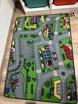 Autíčkový koberec