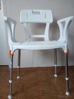 Sprchovacia stolicka  Nova