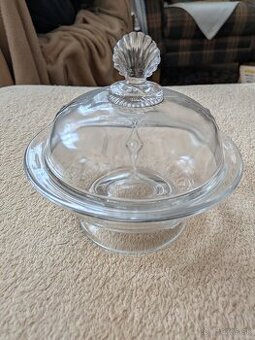 Sklenené a kryštálové drobnosti