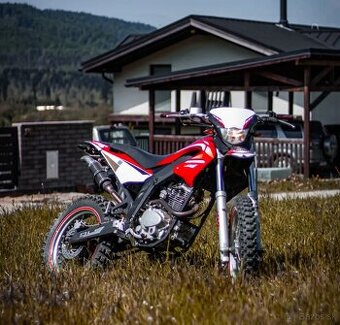 Derbi senda 125 Sm