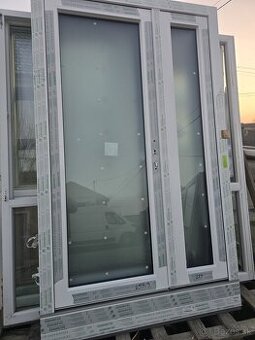 Plastove vchodove dvere Bluevo 92