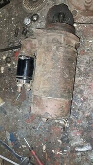 Starter zetor