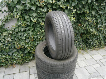Predám 4x letné pneu Michelin 235/60 R17 102VXL
