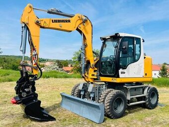 Kolesové rypadlo Liebherr A910 Compact