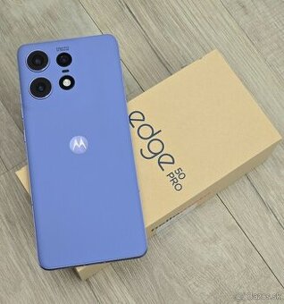 motorola edge 40 pro...