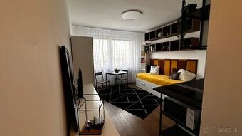 Moderne zrekonštruovaná garsónka v Hlohovci