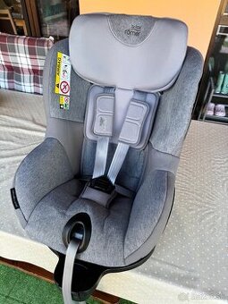 Britax römer dualfix i size