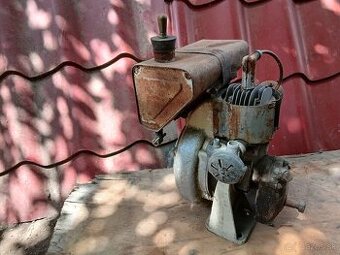 Stabilný motor - 1