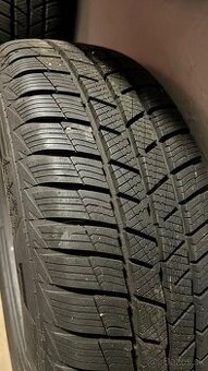 3ks. Zimne pneumatiky + disky 215/65/r16